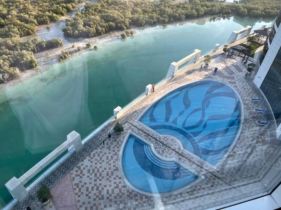 Cozy Upgraded Residential Flat With Sea, Mangrove, Pool View - 1203 Not Hotel Αμπού Ντάμπι Εξωτερικό φωτογραφία